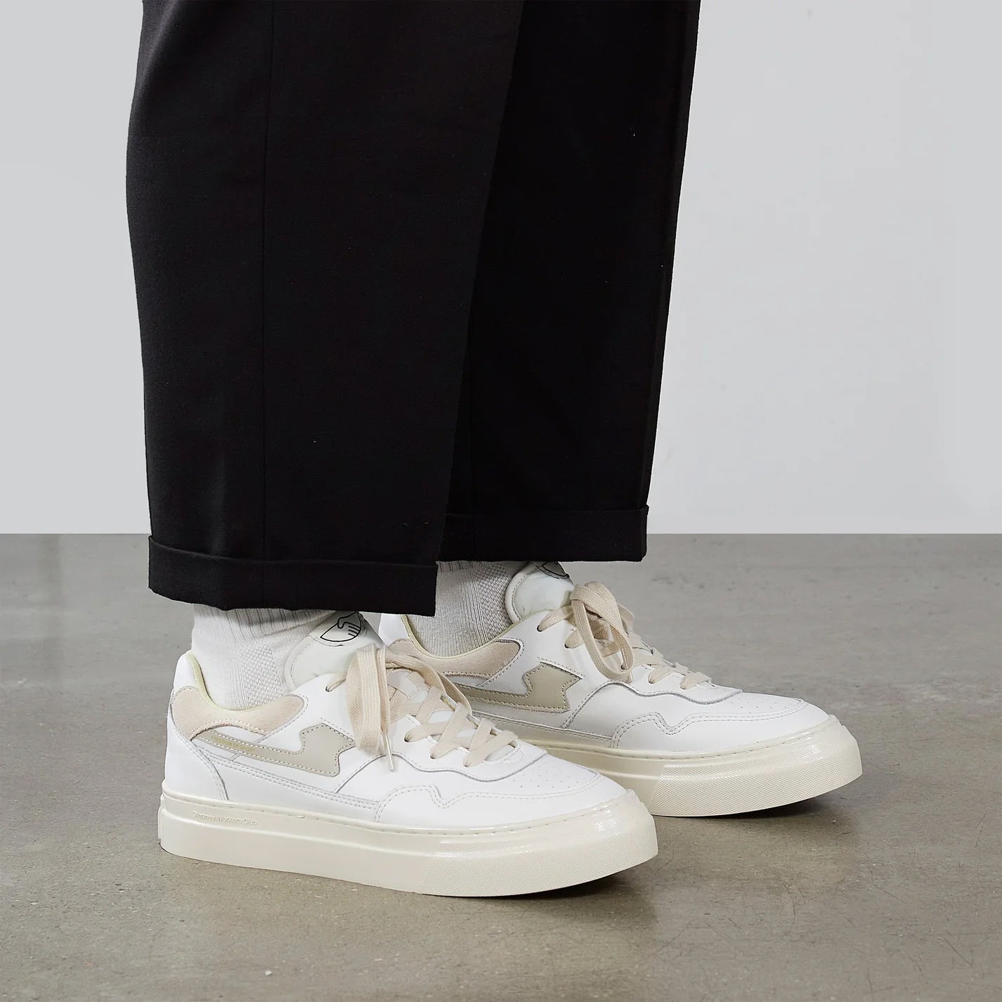 S.W.C PEARL S-STRIKE LEATHER WHITE-PUTTY