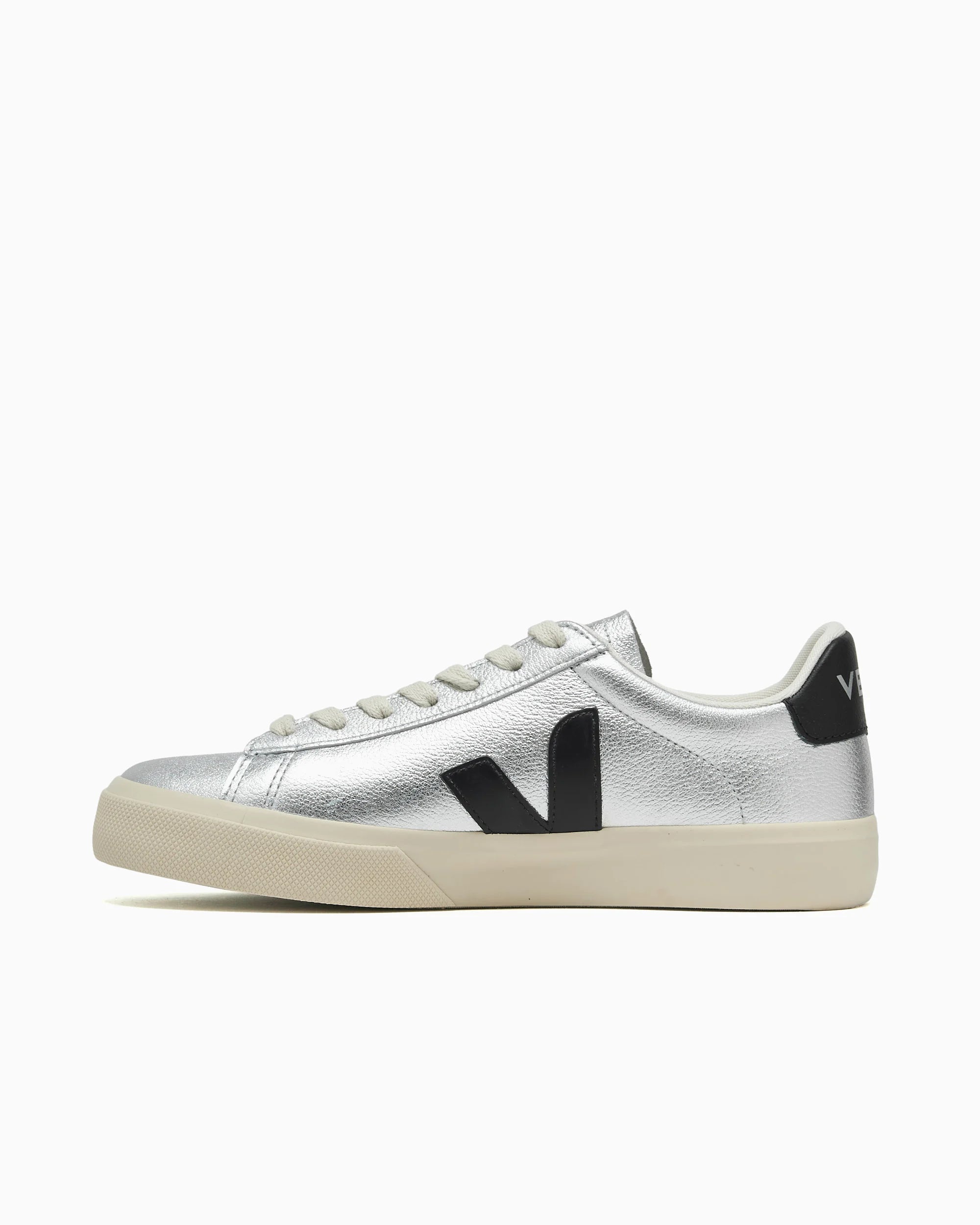 Veja Campo silver black