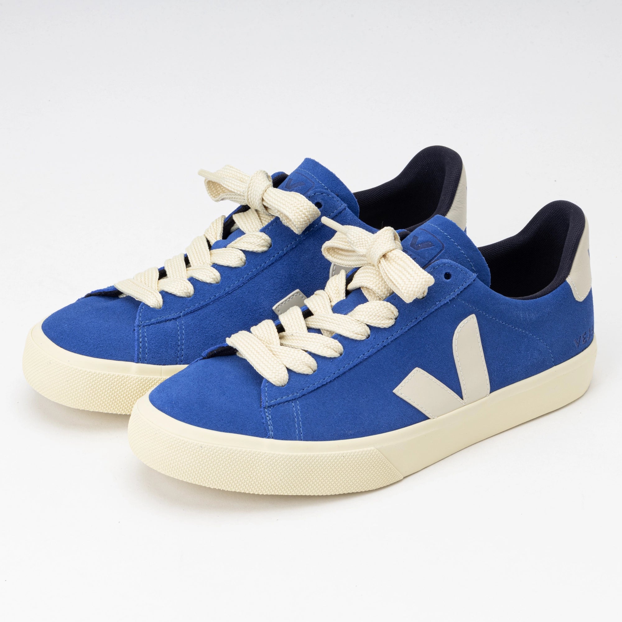 Veja Campo Bold INDIGO