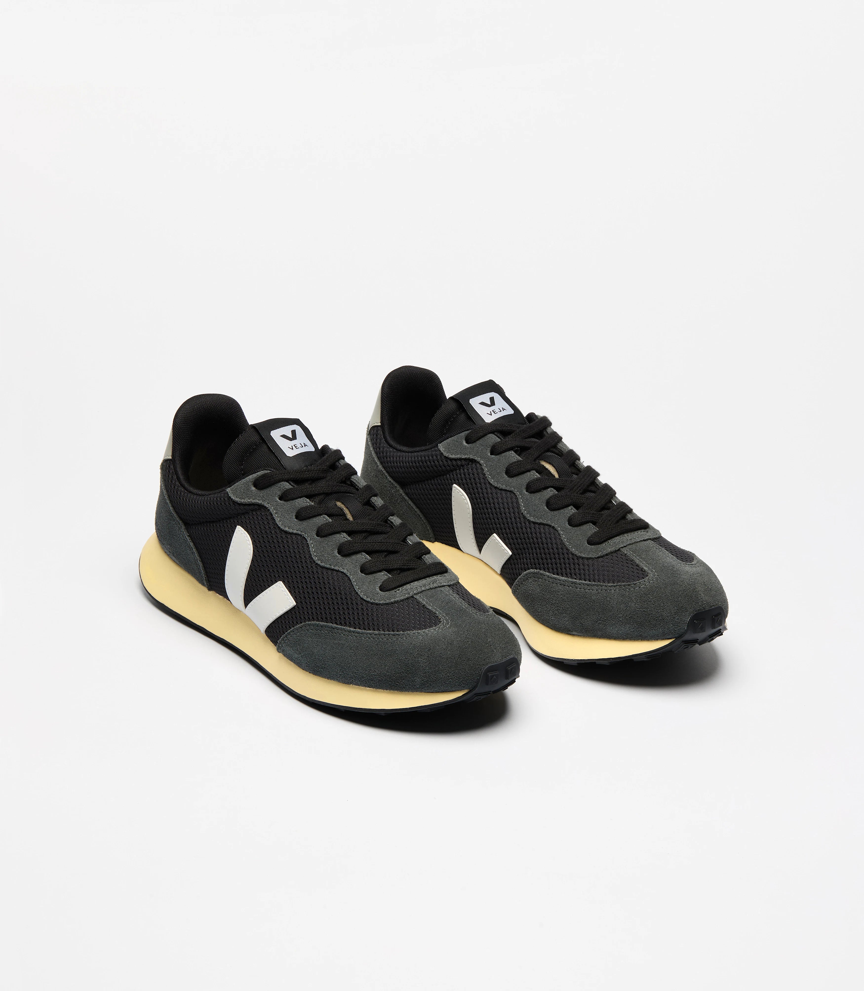 Veja Rio Branco Black